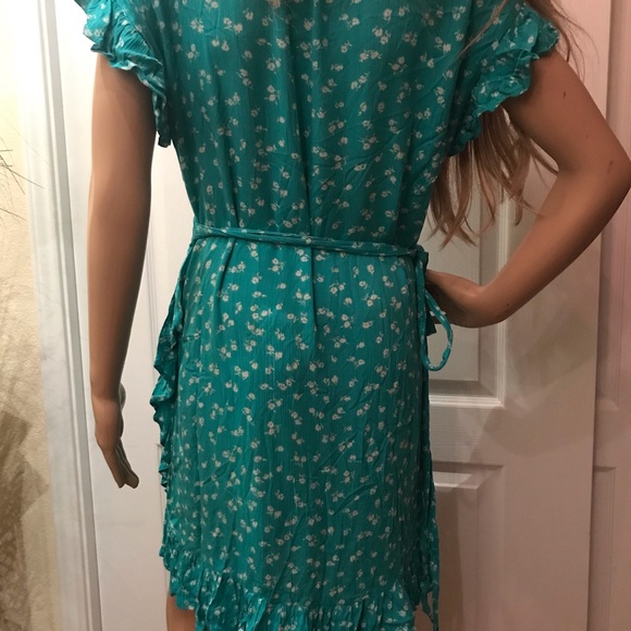 Billabong Wrap Dress Size Large - Picture 4 of 4